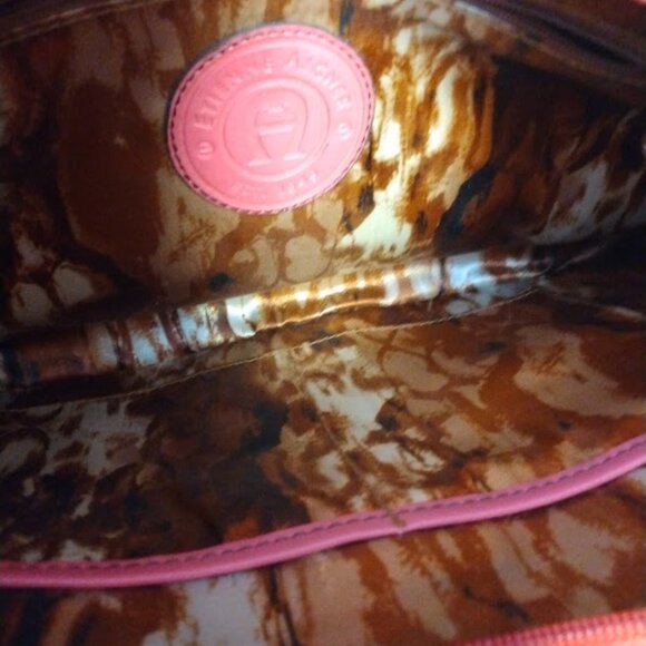 Etienne Aigner Smooth Leather Pink Hobo/Shoulder Bag Scottsdale Collection FLAWS - Picture 15 of 16